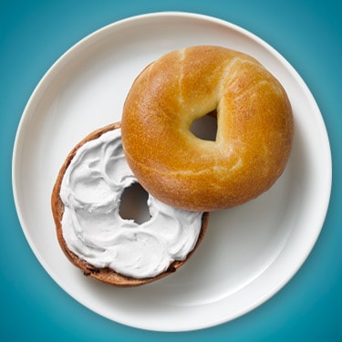 Plain Bagel with cream cheese